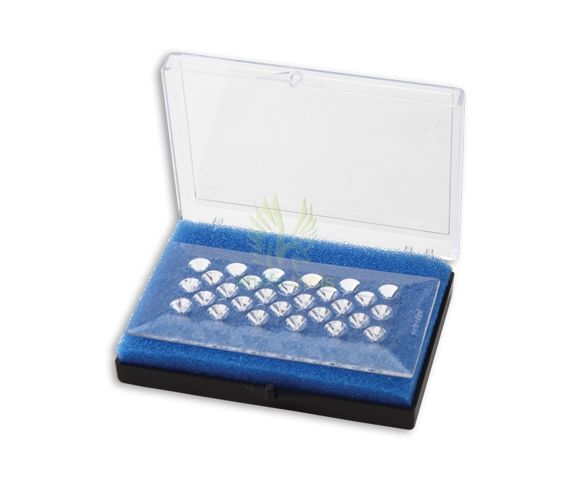 Acrylic Diamond Holders in plastic box (with foam)